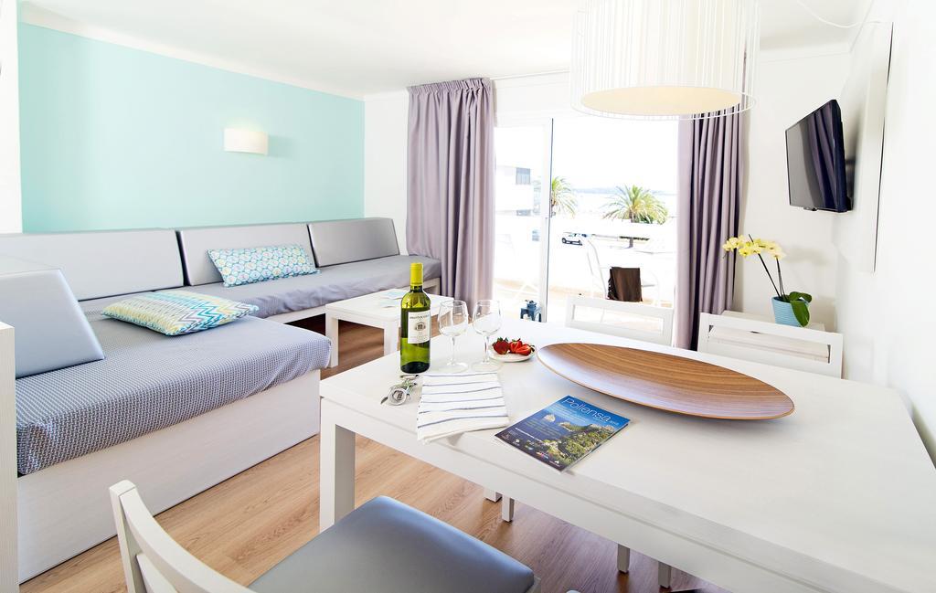Cabot Sivella Apartments Port de Pollença Szoba fotó